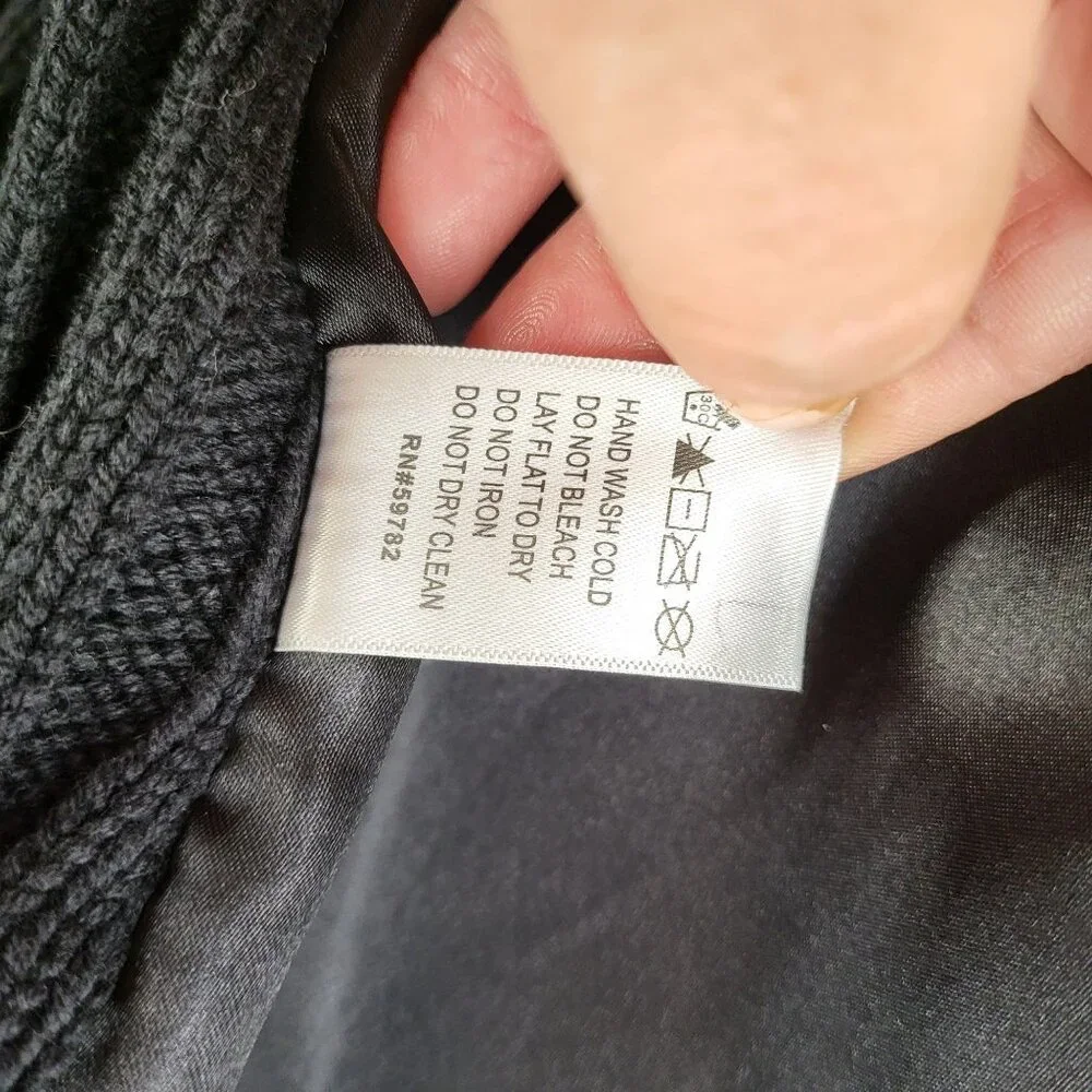 Womens Adrianna Papell Faux Fur Vest Black & Gray Size 1X  NWT - Picture 5 of 7